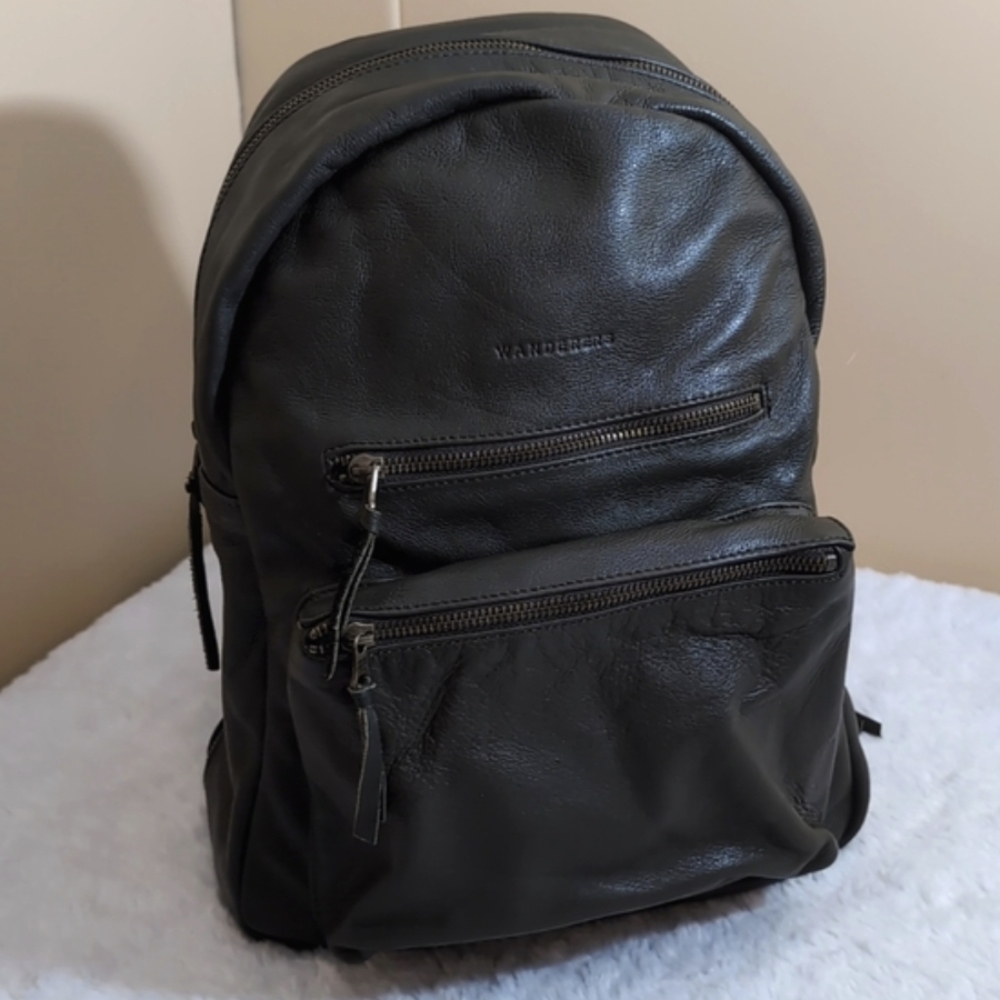 Wanderers| Green Mini Californian Leather Backpack - Picture 12 of 13